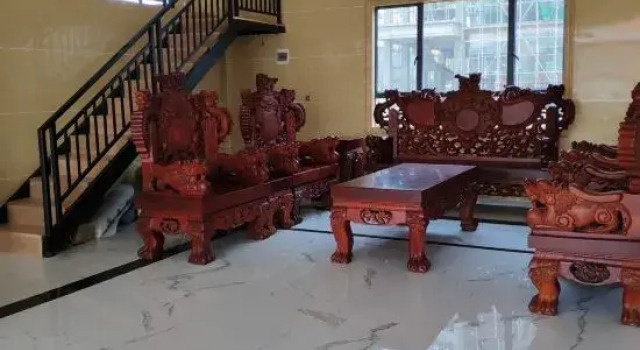 Dongxing Xinlongyuan Hotel, Buchen Sie Hotel Hotels in Guangxi mit Parkplatz, Parkplätze