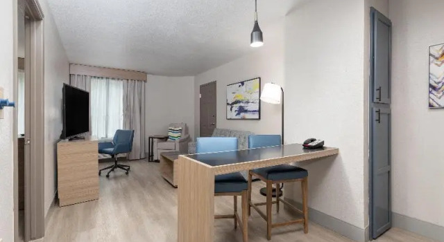 Двухместный люкс c 1 комнатой Candlewood Suites Houston The Woodlands by IHG