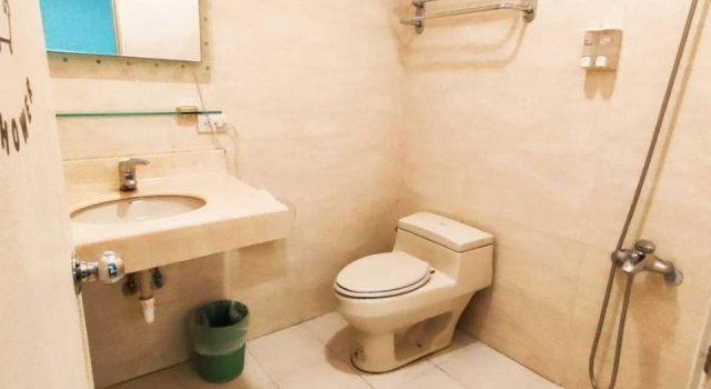 Uju B&b, Забронировать Отель «постель и завтрак» Отели Хуалянь с парковкой, рядом с Парк Наньбинь, Парковка