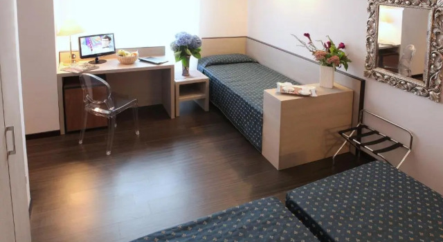Трёхместный номер Standard Hotel Mennini