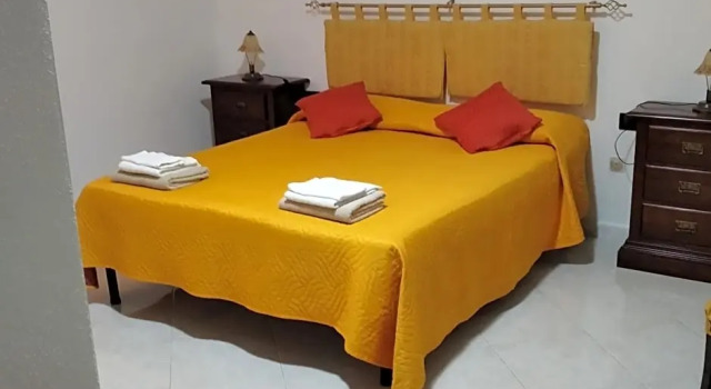 B&B San Francesco, Prenota Bed & breakfast Oliena Barbagia