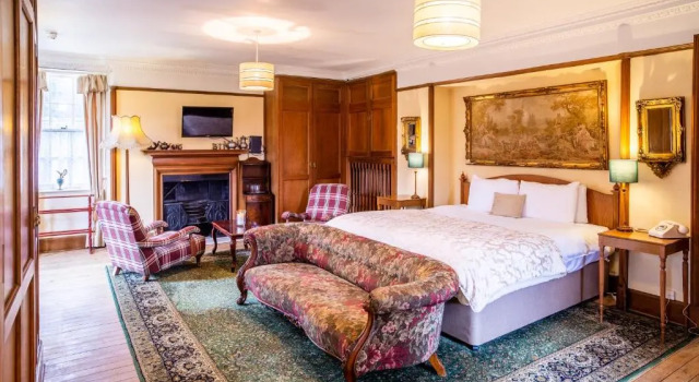 Люкс с 2 комнатами Dalmunzie Castle Hotel