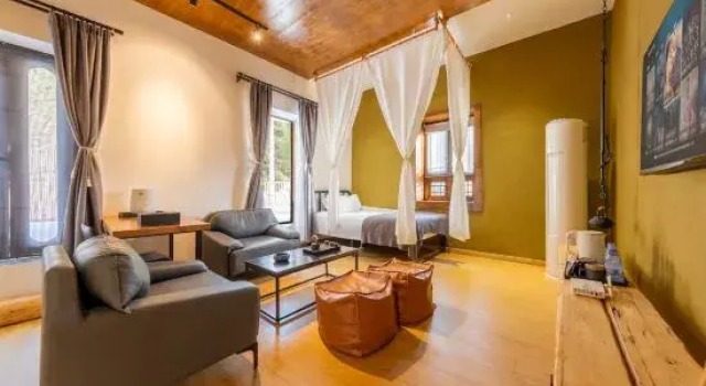 Люкс Danba Blue Bird Homestay