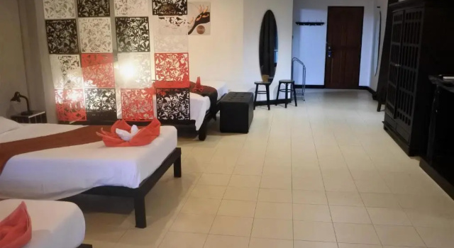 Четырёхместный номер Deluxe Hi Karon Beach