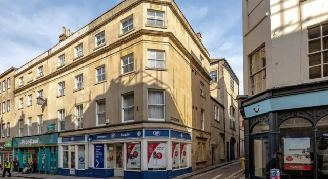 2 Bed City Centre Apartment 1 min from Bath Abbey, Varaa Huoneisto Asunnot kohteessa Merseyside, Huoneisto
