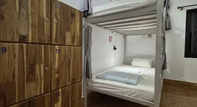 Кровать в общем номере Santara Hostel