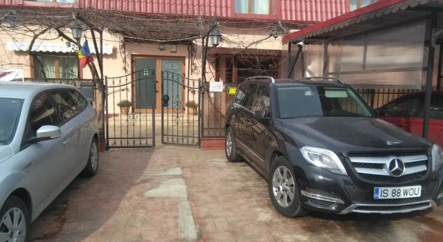 Vila Toparceanu, Rezerwuj Hotel Hotele w Ilfov z parkingiem, Parking