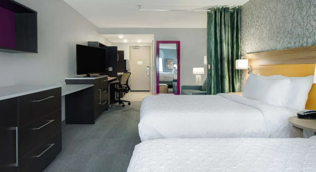 Четырёхместная студия Home2 Suites By Hilton Grand Rapids Airport