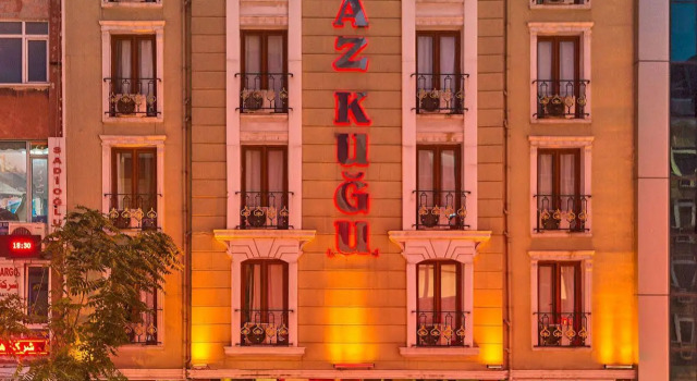 Beyaz Kugu Hotel, Забронировать Отель Фатих Стамбул, рядом с Библиотека Стамбульского университета