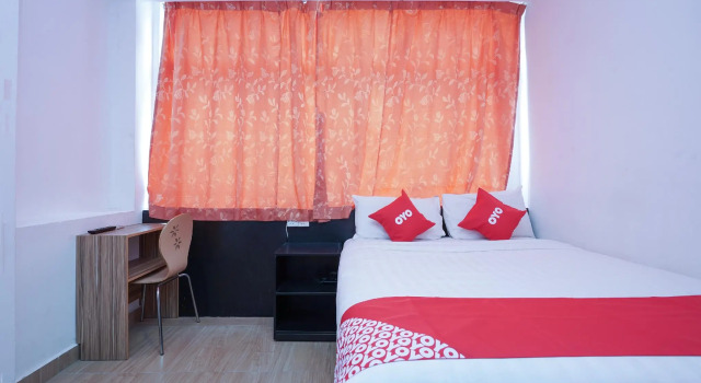 Номер Deluxe OYO 90106 Sindbad Hotel