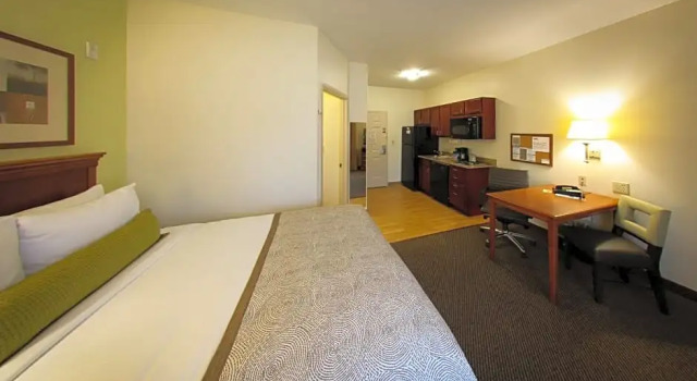 Run of House Candlewood Suites Houston Westchase - Westheimer by IHG