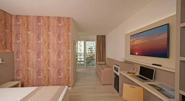 Номер Luxury Hotel Strand a frontemare