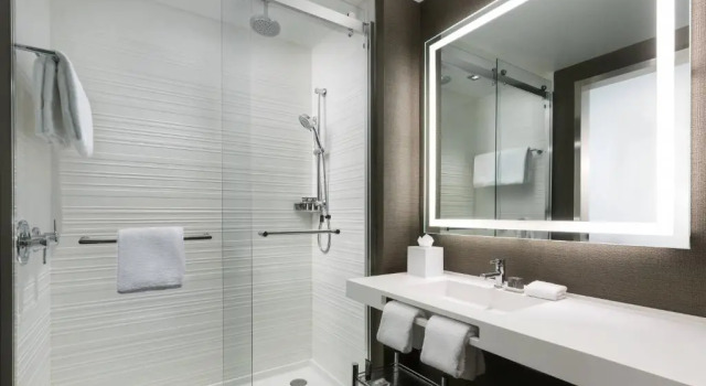 Номер Standard AC Hotel by Marriott San Diego Downtown Gaslamp Quarter