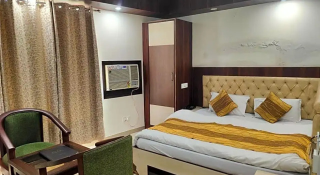 Номер Deluxe с видом на сад Hotel Pride