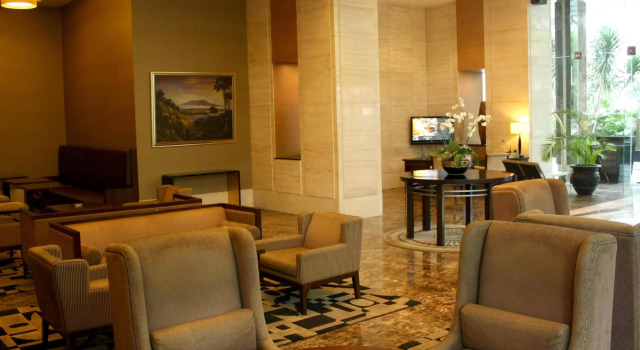 Aryaduta Medan, Buchen Sie Hotel Medan Sumatra, in der Nähe von Cambridge City Square