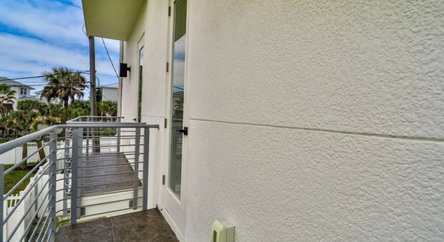 Ocean Front Flagler Beach Sleeps 5 People, Rezervovat Hotel Flagler Beach Florida