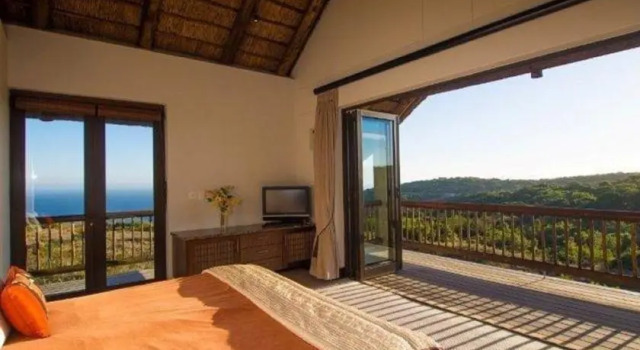MBALI, Reservar Hotel Harkerville Knysna, perto de Noetsiestrand