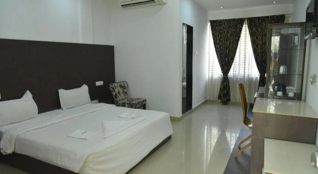 Hotel Mayur Residency