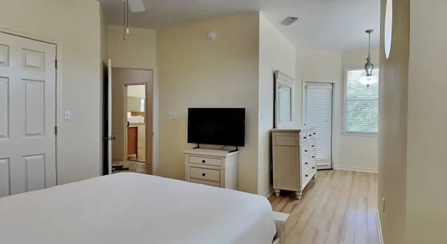 Corner Castle by Southern Vacation Rentals, Varaa Lomakoti Destin Emerald Coast