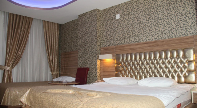 Grand Ezel Hotel
