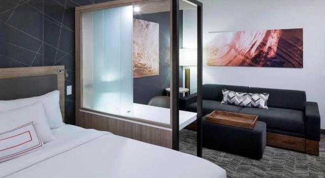 Двухместный люкс SpringHill Suites by Marriott Clearwater Beach