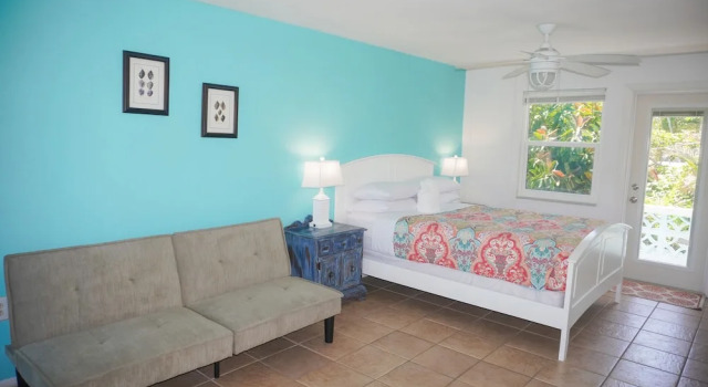 Двухместный номер Standard с видом на воду Pearl Beach Inn