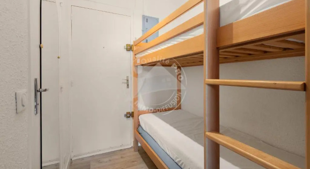 AS20165 - Studio cabine avec parking privé proche de la plage, Rezerwuj Hotel Hotele w Camargue z parkingiem, Parking