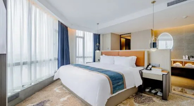 Люкс с видом на озеро Quanzhou West Lake Hotel Apartment