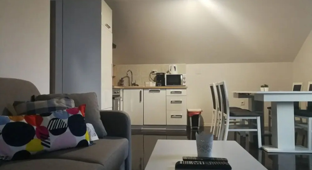 Apartment near Plitvice Lakes, Забронировать Апартаменты/квартира Отели Lika Region с завтраком, Завтраки