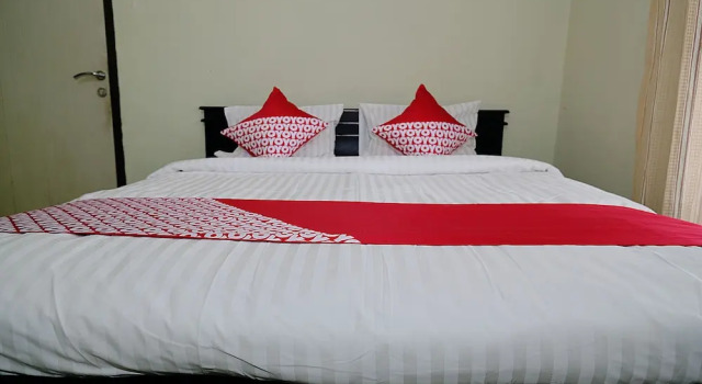 Abz Guest House by OYO Rooms, Rezerwuj Pensjonat Jambi 