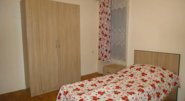 Artyomi Toon, Rezerwuj Hotel Dilidżan Tavush region