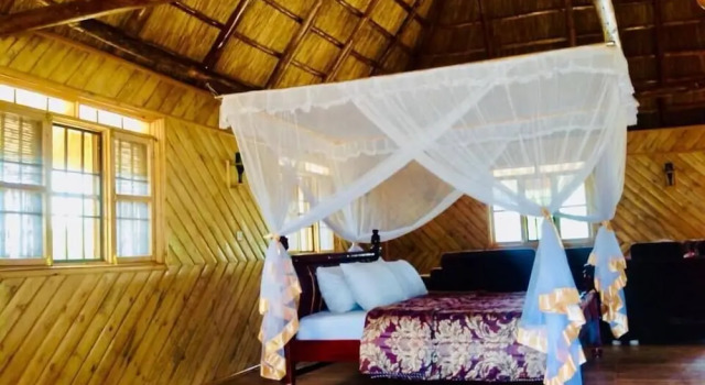 Simple cottage avec balcon Forever Eco Resort