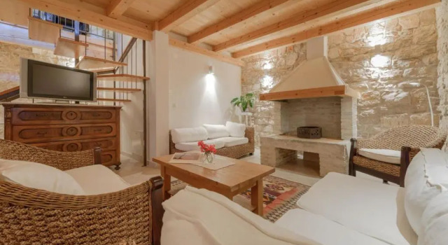 Luxury Beachfront Villa Mare with private pool at the beach Orebic - Peljesac, Забронировать Вилла Отели Оребич с бассейном, Бассейн