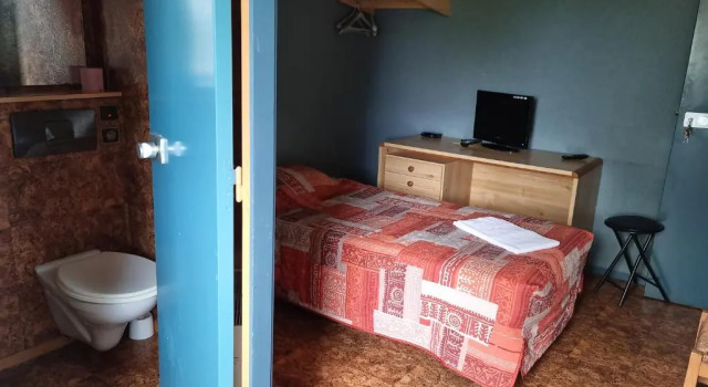 Трёхместный номер Standard Hôtel Le Pressoir - Auxerre Appoigny
