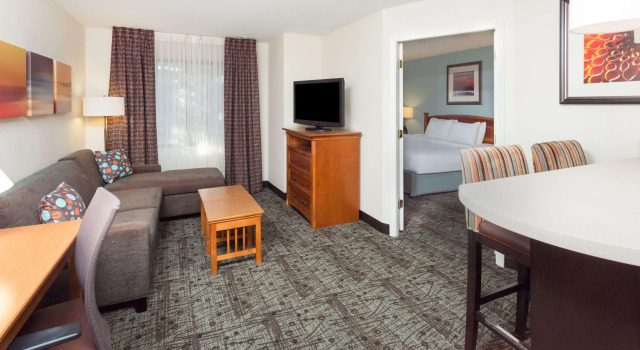 Двухместный люкс c 1 комнатой Sonesta ES Suites Atlanta Perimeter Center