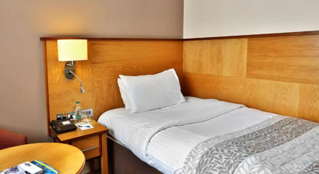 Одноместный номер Standard Crowne Plaza East Midlands Airport by IHG