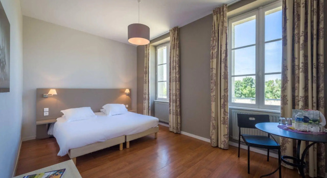 Domaine de Roiffé, Buchen Sie Hotel Roiffe Vienne