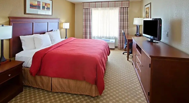 Двухместный люкс Country Inn & Suites by Radisson, Kalamazoo, MI