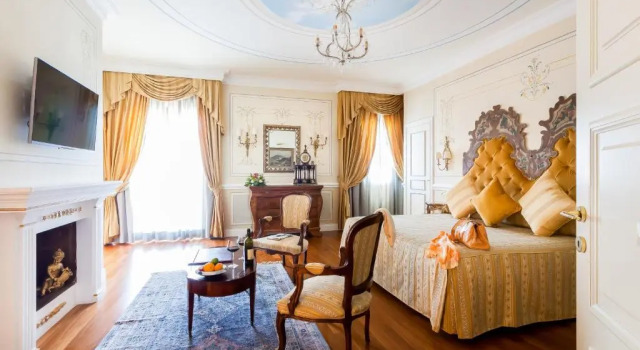 Двухместный люкс Presidential с террасой Radisson Blu GHR Rome