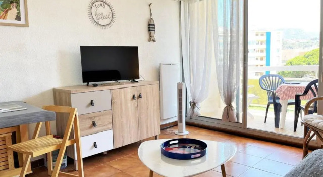 Appartement Le Lavandou, 1 pièce, 3 personnes - FR-1-251-420