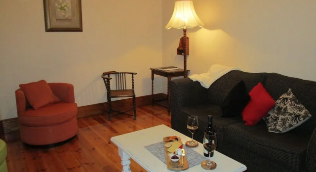 Miriams Cottage, Book Feriehus Hoteller i South Australia med morgenmad, Morgenmad