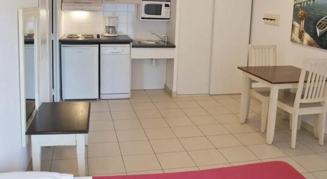 Студия Comfort Aparthotel Frejus La Tour de Mare
