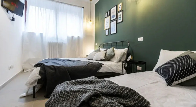 Апартаменты c 1 комнатой Home Hotel - Paruta 65