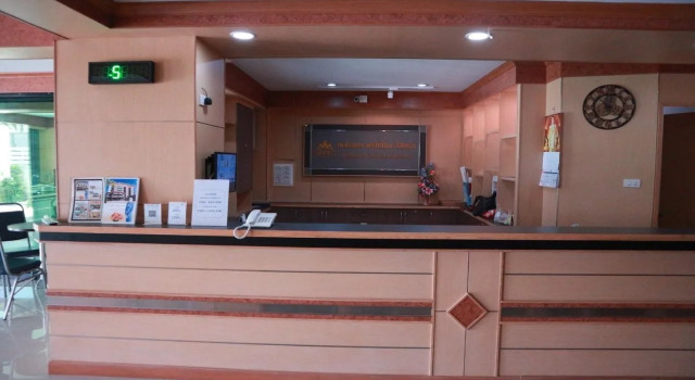 Phetlada Pavilion & Resort