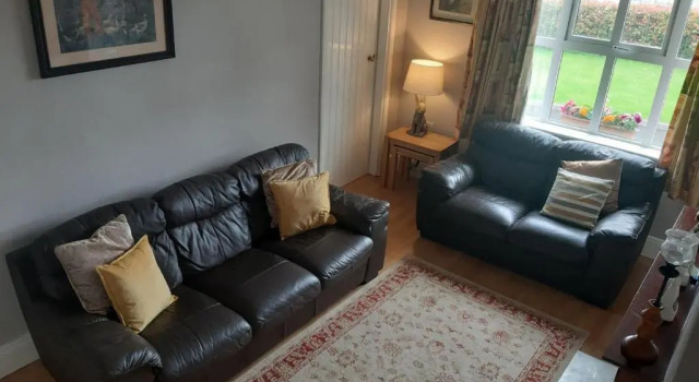 Căsuță 4 camere cu vedere la grădină Primrose Cottage