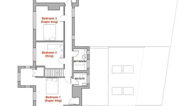 Коттедж Charming Beach Getaway - Spacious 4BR Sunny Garden