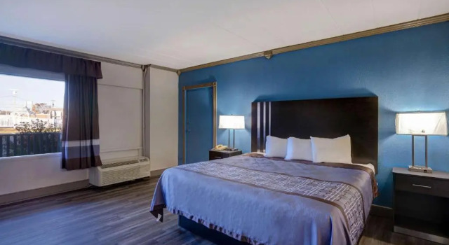 Номер Deluxe Motel 6 Burlington