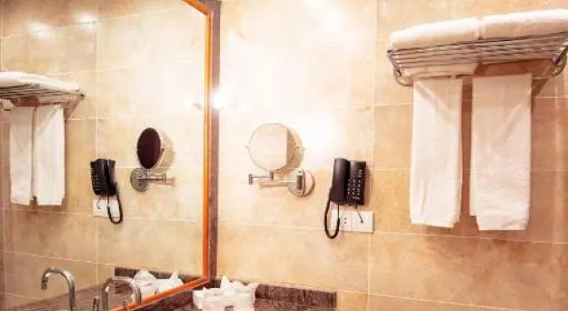 Трёхместный номер Lamar Azur Hotel