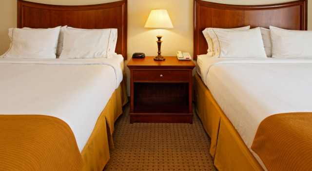 Holiday Inn Express & Suites Mansfield by IHG