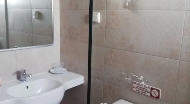 Двухместный номер Standard с балконом и с частичным видом на море Astra Village Hotel Suites